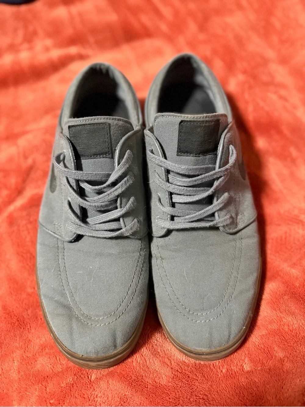 Nike Men's Gray Canvas Sneakers with Brown Gum Sole